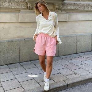 Djerf Avenue Brand New (NWT) Breezy Shorts Apricot